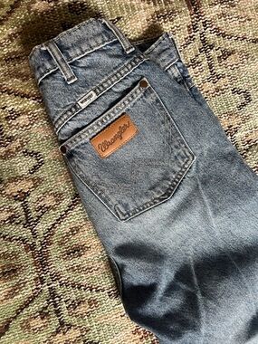 Women’s Wranglers Jeans